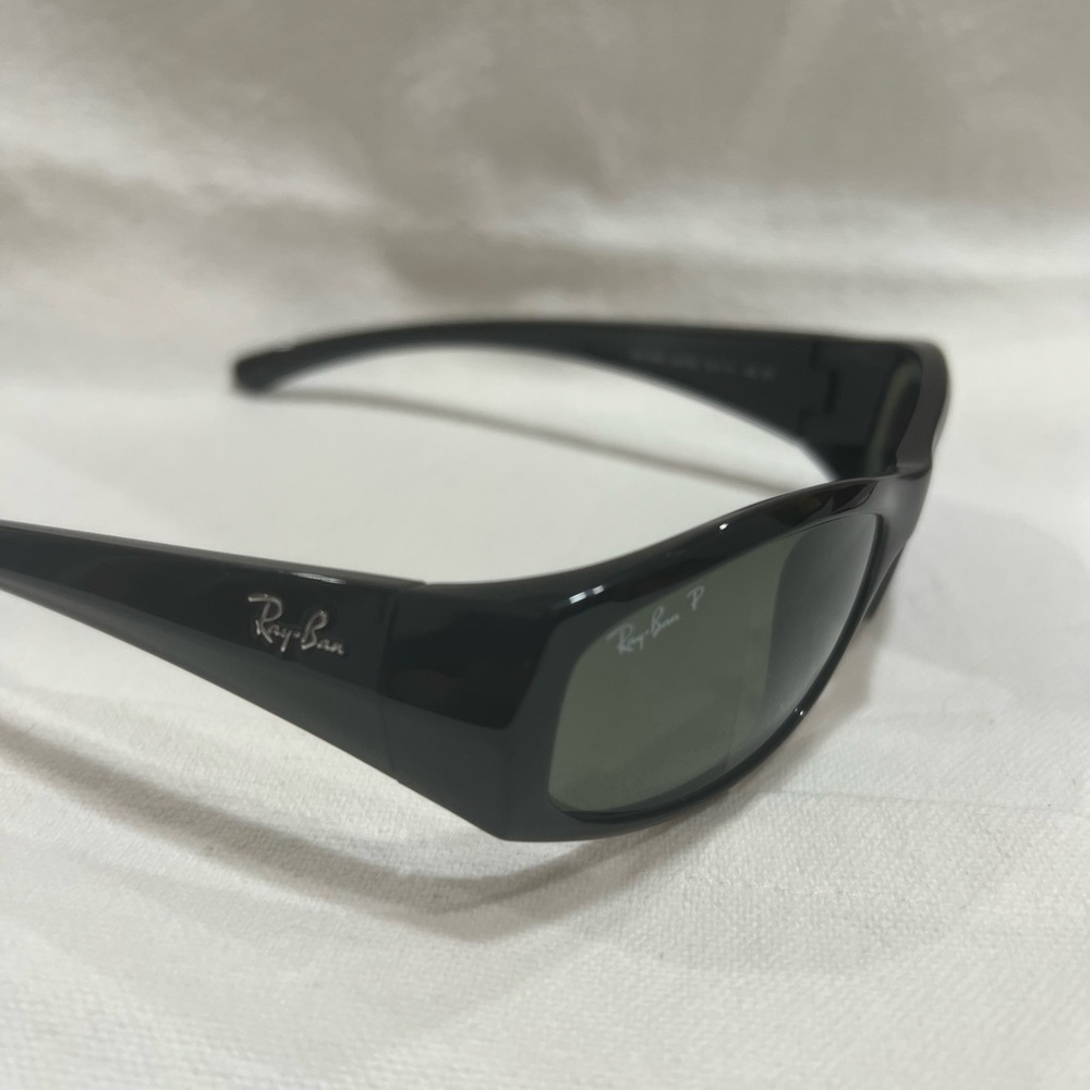 Ray Ban 4093 Polarized - Picture 7 of 11